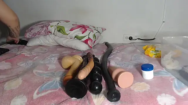 ruby07 online show from 25, 10, 2025