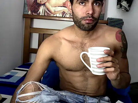 hideonbush051 online show from 3, 2, 2026