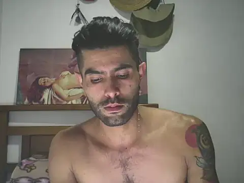 hideonbush051 online show from 10, 9, 2025