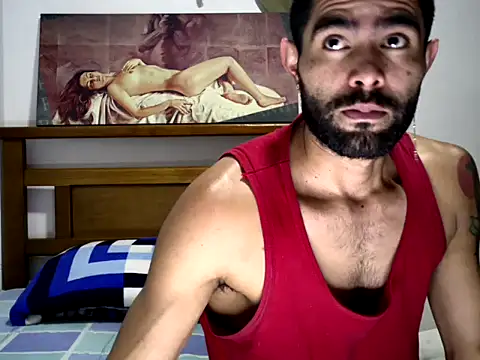 hideonbush051 online show from 4, 10, 2025