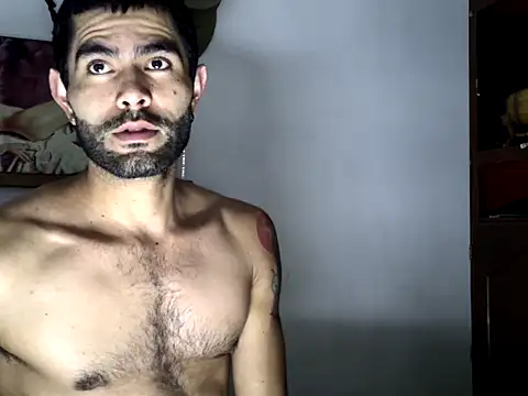 hideonbush051 online show from 28, 10, 2025