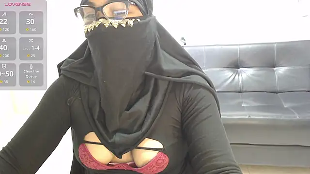 Snapshot of Aaliyah_brown chatting on 18, 9, 2025 Aaliyah brown online show from 18, 9, 2025