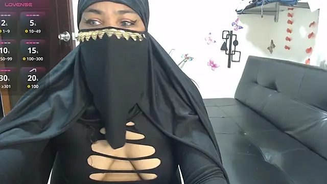 Snapshot of Aaliyah_brown chatting on 9, 3, 2025 Aaliyah brown online show from 9, 3, 2025