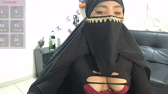 Snapshot of Aaliyah_brown chatting on 22, 1, 2025 Aaliyah brown online show from 22, 1, 2025