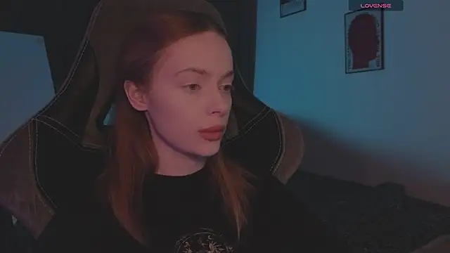  MayShy  online show from 25, 9, 2025