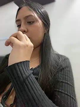 Snapshot of Salome_golvert chatting on 1, 2, 2025 Salome golvert online show from 1, 2, 2025