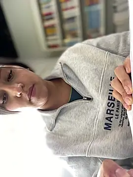 Snapshot of Salome_golvert chatting on 14, 3, 2025 Salome golvert online show from 14, 3, 2025