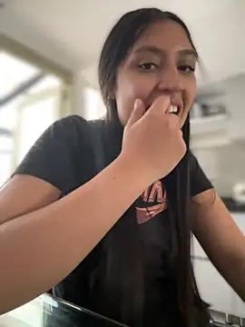 Snapshot of Salome_golvert chatting on 25, 9, 2025 Salome golvert online show from 25, 9, 2025