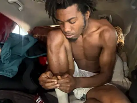 SlimeCrownzOut5 online show from 13, 1, 2026