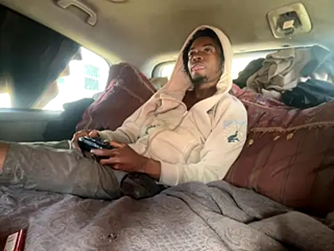 SlimeCrownzOut5 online show from 31, 10, 2025