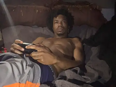 SlimeCrownzOut5 online show from 4, 3, 2026