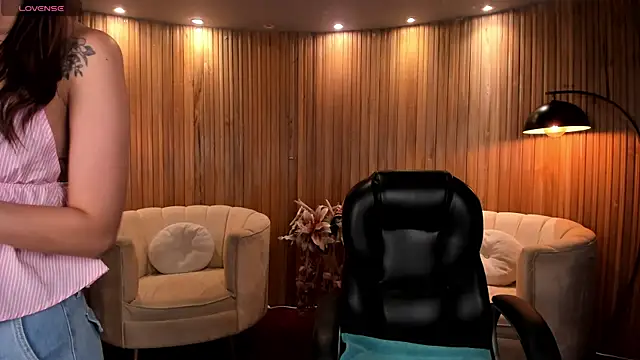 AnaisNin online show from 14, 10, 2025