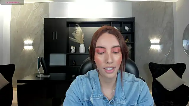 AnaisNin online show from 30, 10, 2025