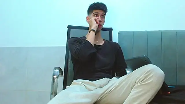 Snapshot of jhony-sex chatting on 9, 7, 2026 jhony-sex online show from 9, 7, 2026