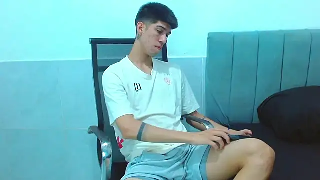 jhony-sex online show from 23, 12, 2025