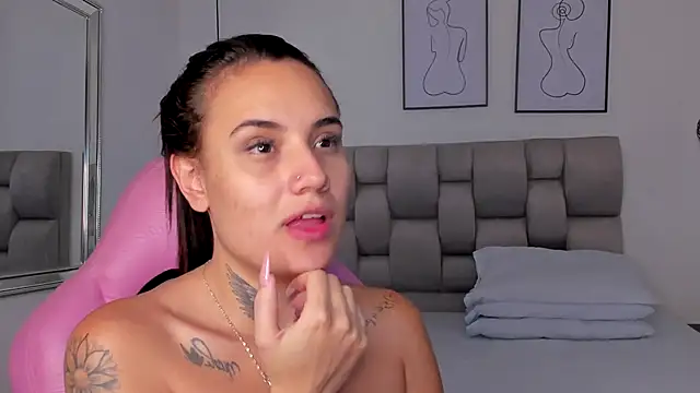 Susan-Sweet-7 online show from 17, 11, 2025