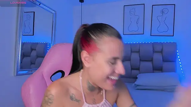 Susan-Sweet-7 online show from 3, 12, 2025