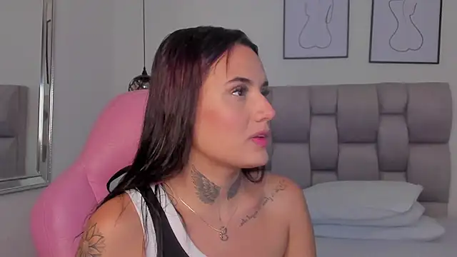 Susan-Sweet-7 online show from 4, 10, 2025