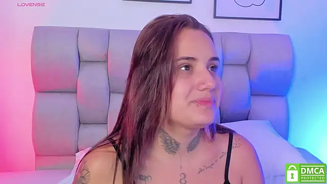 Susan-Sweet-7 online show from 11, 4, 2026