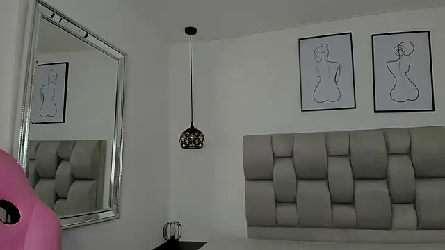 Susan-Sweet-7 online show from 18, 10, 2025