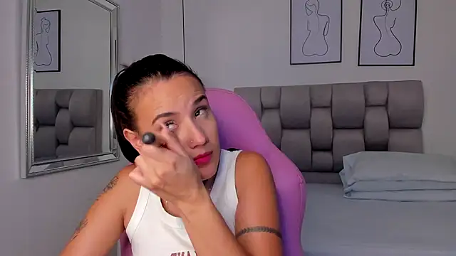 Susan-Sweet-7 online show from 14, 11, 2025