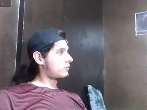 blackwolf whitebee online show from 28, 10, 2025