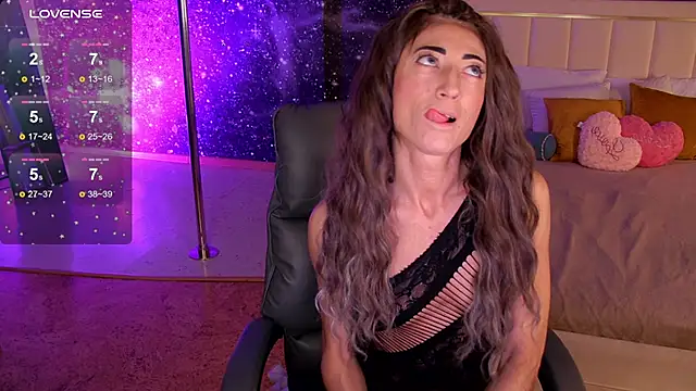  F R A U  online show from 29, 9, 2025