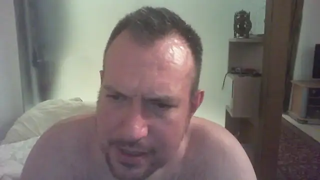 Mike 12hot online show from 11, 4, 2026