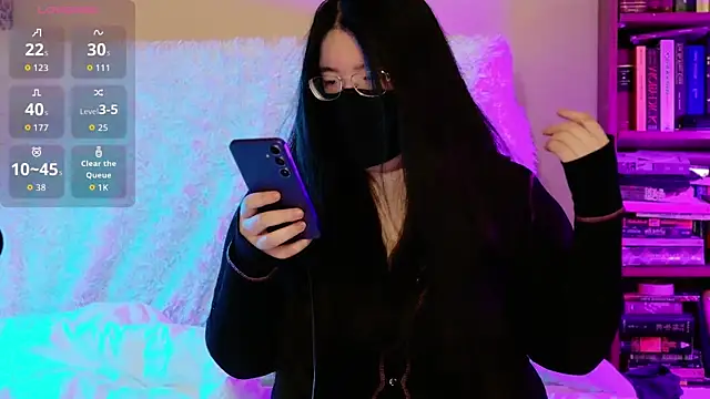 Kara-Nuna online show from 10, 10, 2025