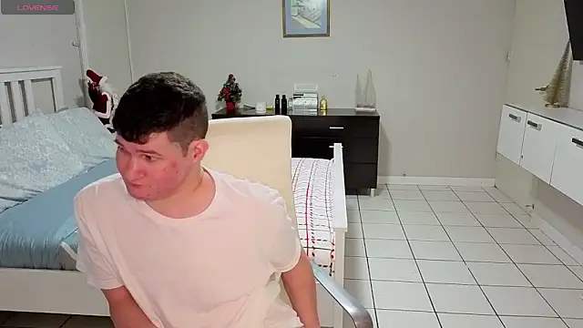 Lorenzo hernandez online show from 3, 12, 2025