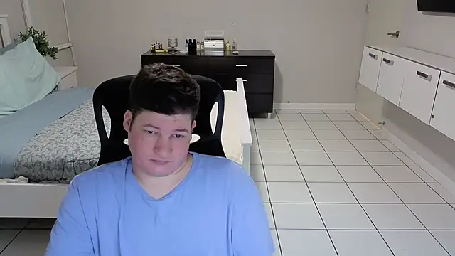 Lorenzo hernandez online show from 21, 4, 2026