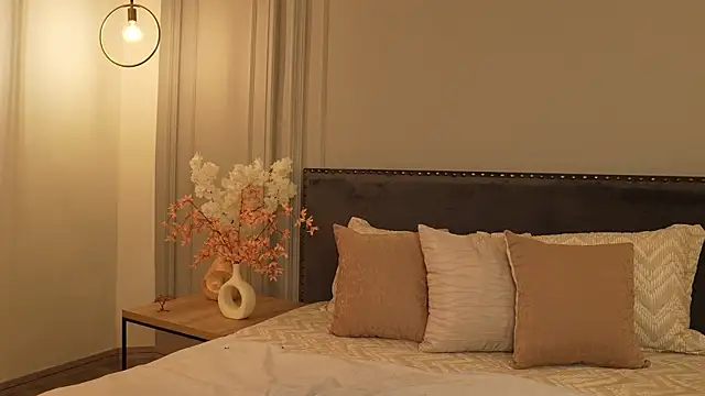 IrisBaker online show from 25, 3, 2026