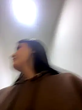 IrisBaker online show from 17, 12, 2025