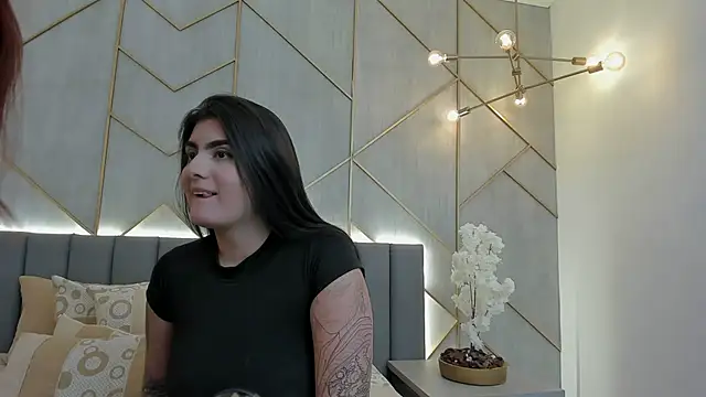 Snapshot of IrisBaker chatting on 9, 3, 2025 IrisBaker online show from 9, 3, 2025