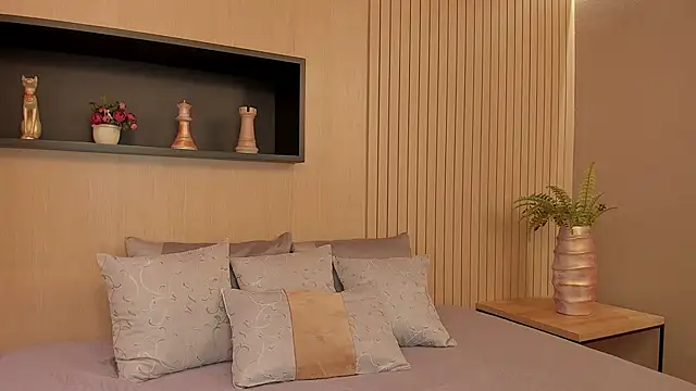 Snapshot of IrisBaker chatting on 21, 2, 2025 IrisBaker online show from 21, 2, 2025