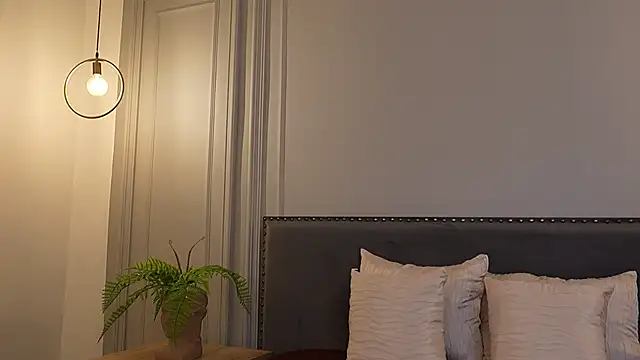 Snapshot of IrisBaker chatting on 3, 10, 2025 IrisBaker online show from 3, 10, 2025