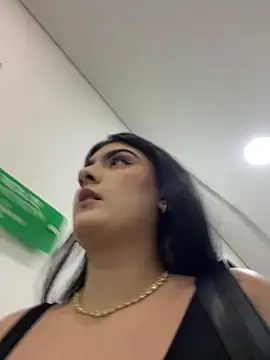 Snapshot of IrisBaker chatting on 21, 11, 2025 IrisBaker online show from 21, 11, 2025