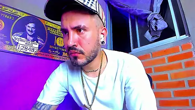 smoker445 online show from 28, 10, 2025