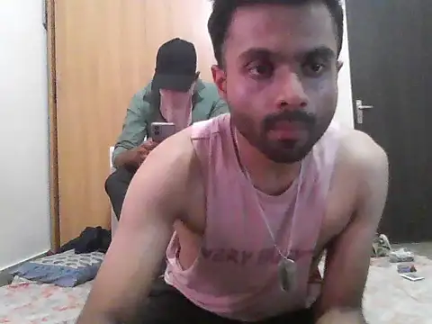 Snapshot of NR____22 chatting on 6, 6, 2026 NR 22 online show from 6, 6, 2026