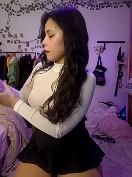 xlalitaxxx online show from 17, 2, 2025