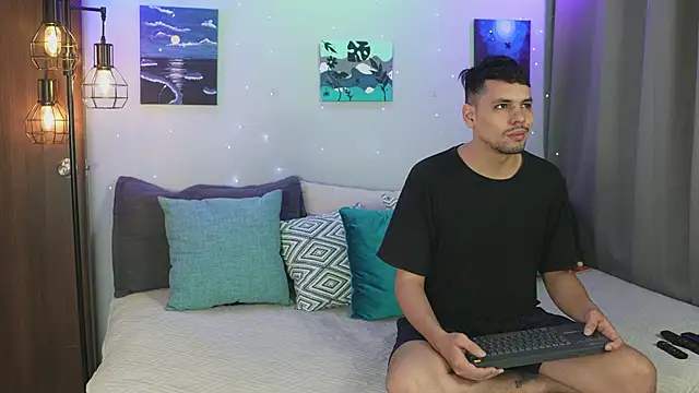 Cleoanubis- online show from 28, 10, 2025