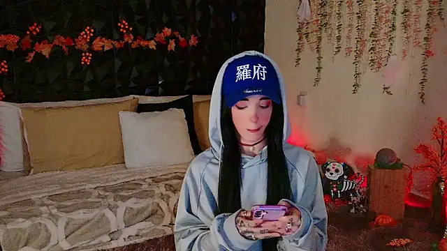 Finibondi online show from 5, 11, 2025