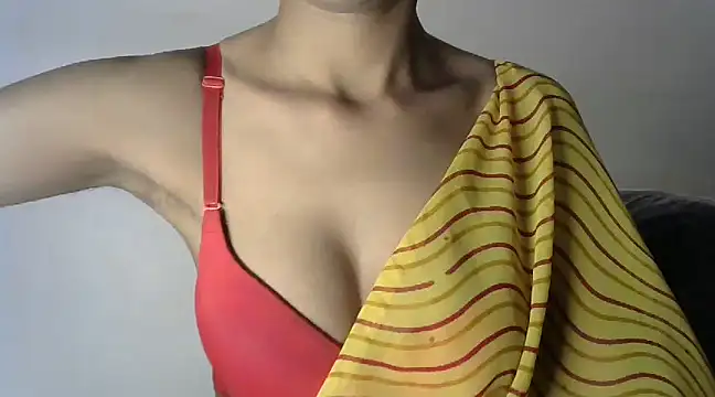 Snapshot of lola-__ chatting on 3, 12, 2024 lola- online show from 3, 12, 2024