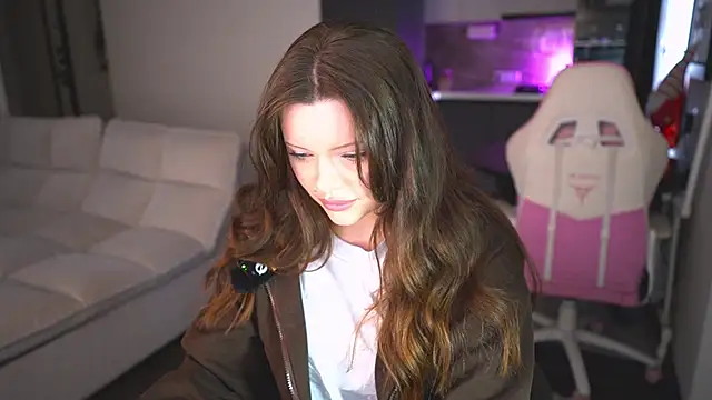 Your Sweet Julia online show from 19, 1, 2026