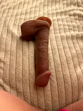 Leanaa Jolly online show from 14, 10, 2025