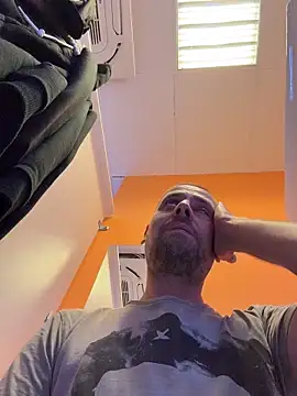 Huncutkuki online show from 6, 11, 2025