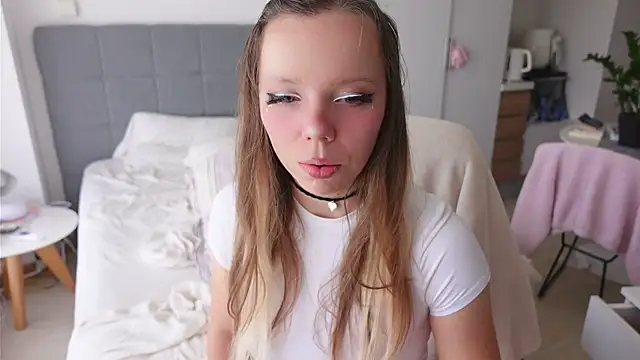 Snapshot of Ayra_Lust chatting on 15, 1, 2026 Ayra Lust online show from 15, 1, 2026