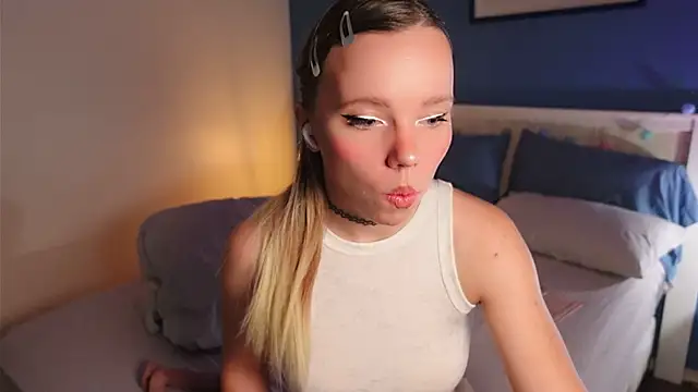 Ayra Lust online show from 29, 3, 2026