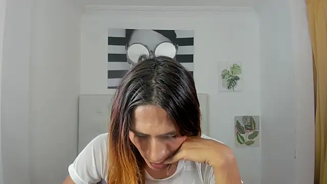 Brisahott online show from 19, 12, 2025