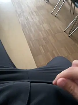 bigschlong290 online show from 25, 9, 2025